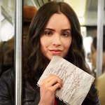 Poster film The Life List 2025 karya Adam Brooks tentang perjalanan menemukan tujuan hidup