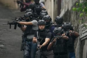 adji menggrebek bersama densus 88 sayap sayap patah