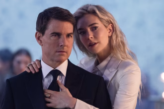 Review Film Mission: Impossible – Dead Reckoning Part One - Tom Cruise melakukan aksi ekstrem