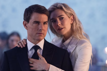 Review Film Mission: Impossible – Dead Reckoning Part One - Tom Cruise melakukan aksi ekstrem